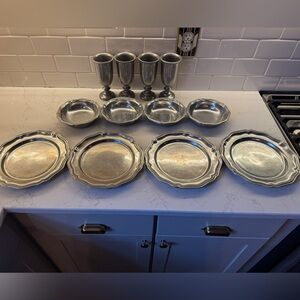 Wilton Armetale Pewter Queen Anne USA dining set plates bowls goblets 12 piece